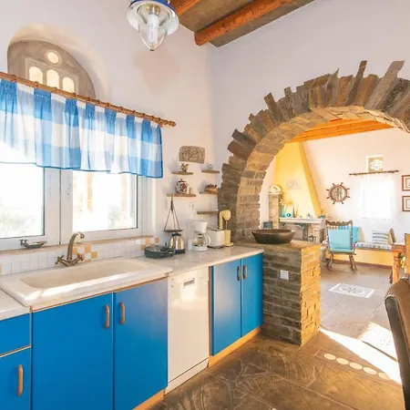 Traditional House By The Sea Dom wakacyjny *